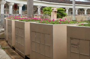 jardineras cementerio central, prenecesidad